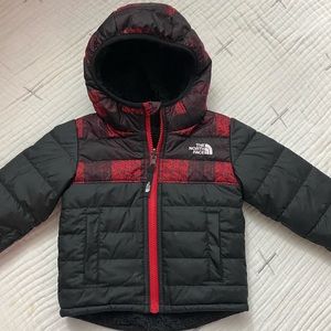 The North Face reversible winter jacket 2T